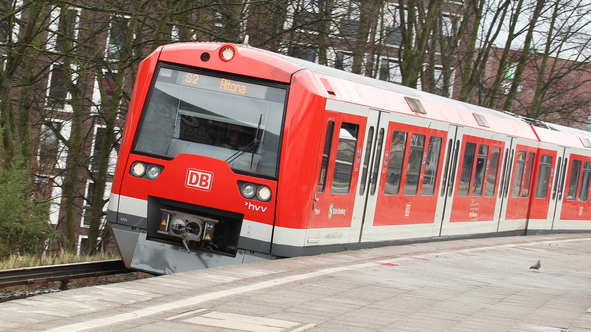 Gleisgänger sorgt für Vollbremsung im Hamburger S-Bahn-Verkehr