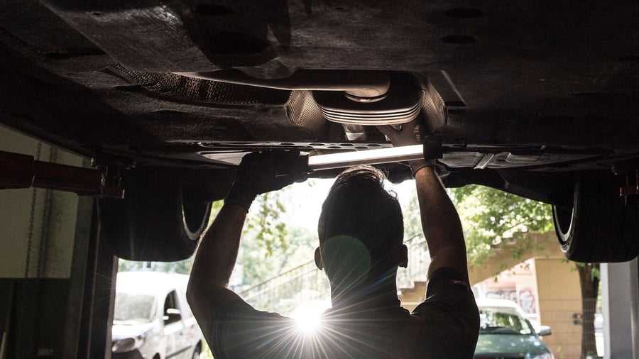 Inspektion und Wartung: Warum Großstädter in der Werkstatt oft draufzahlen