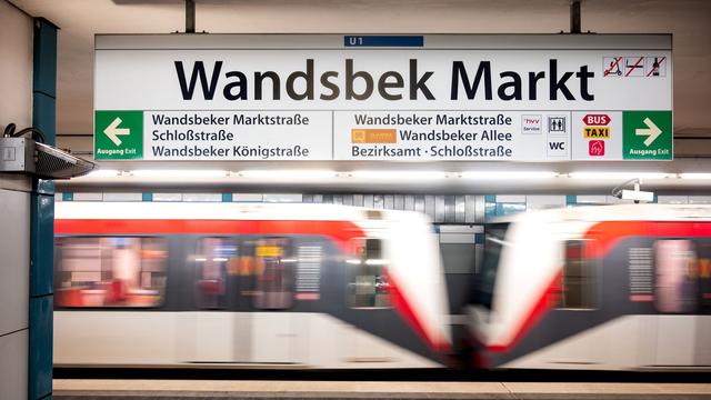 Vor U-Bahn gezerrt: Tod im U-Bahnhof wird Thema der Bürgerschaft