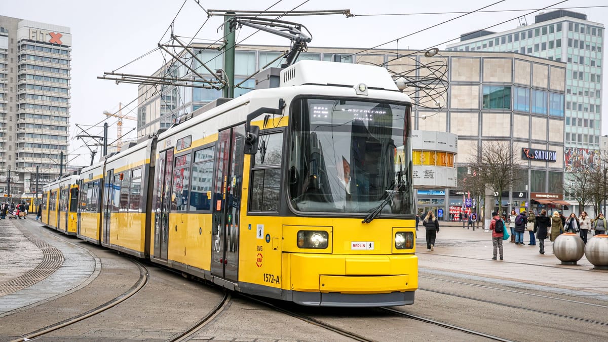 Tram: Straßenbahn soll hupen statt klingeln gegen tödliche Unfälle