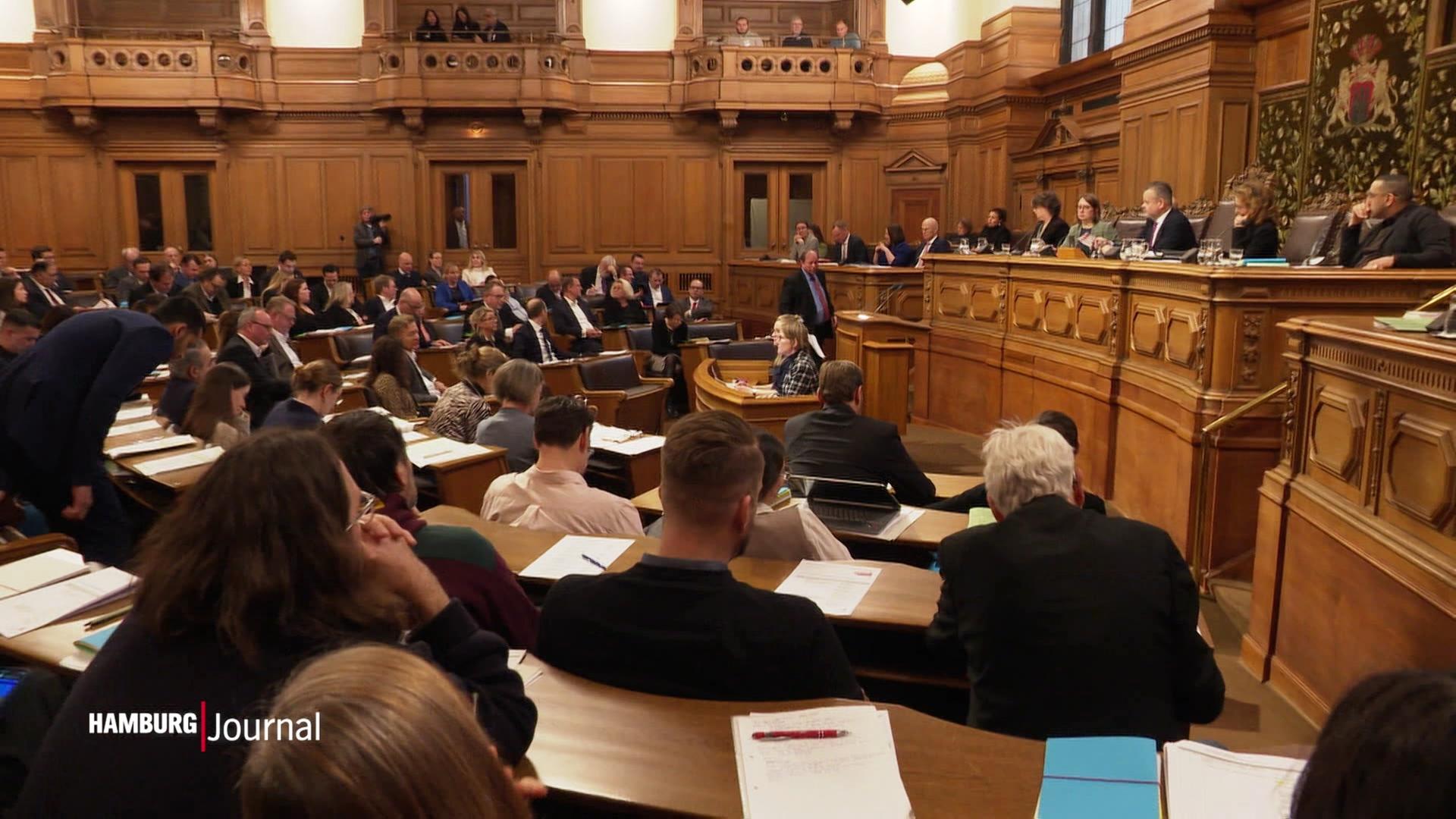 Frau vor U-Bahn gerissen: Tat beschäftigt die Bürgerschaft