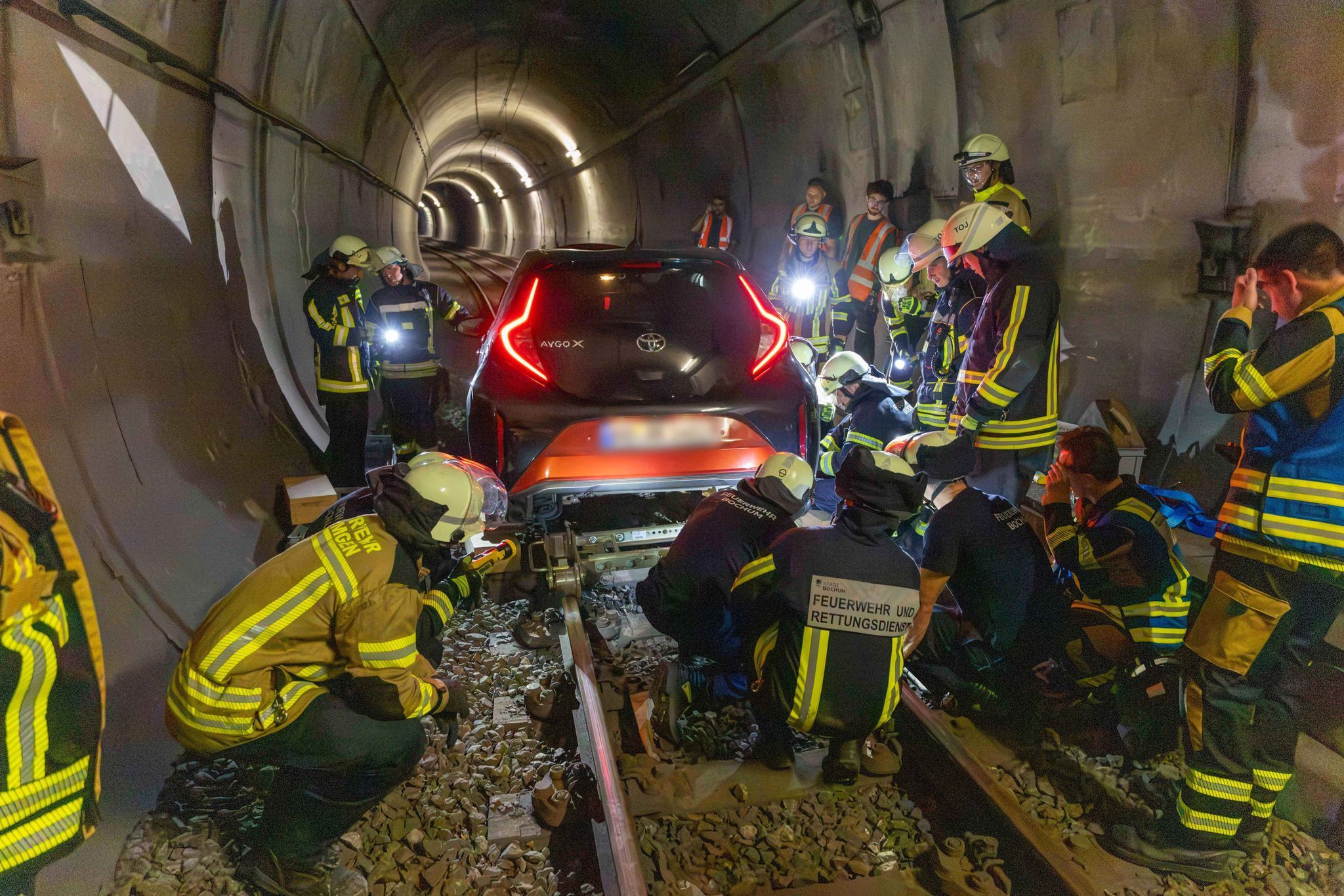 Internistischer Notfall in Bochum: 63-Jährige fährt einen Kilometer weit in U-Bahn-Tunnel