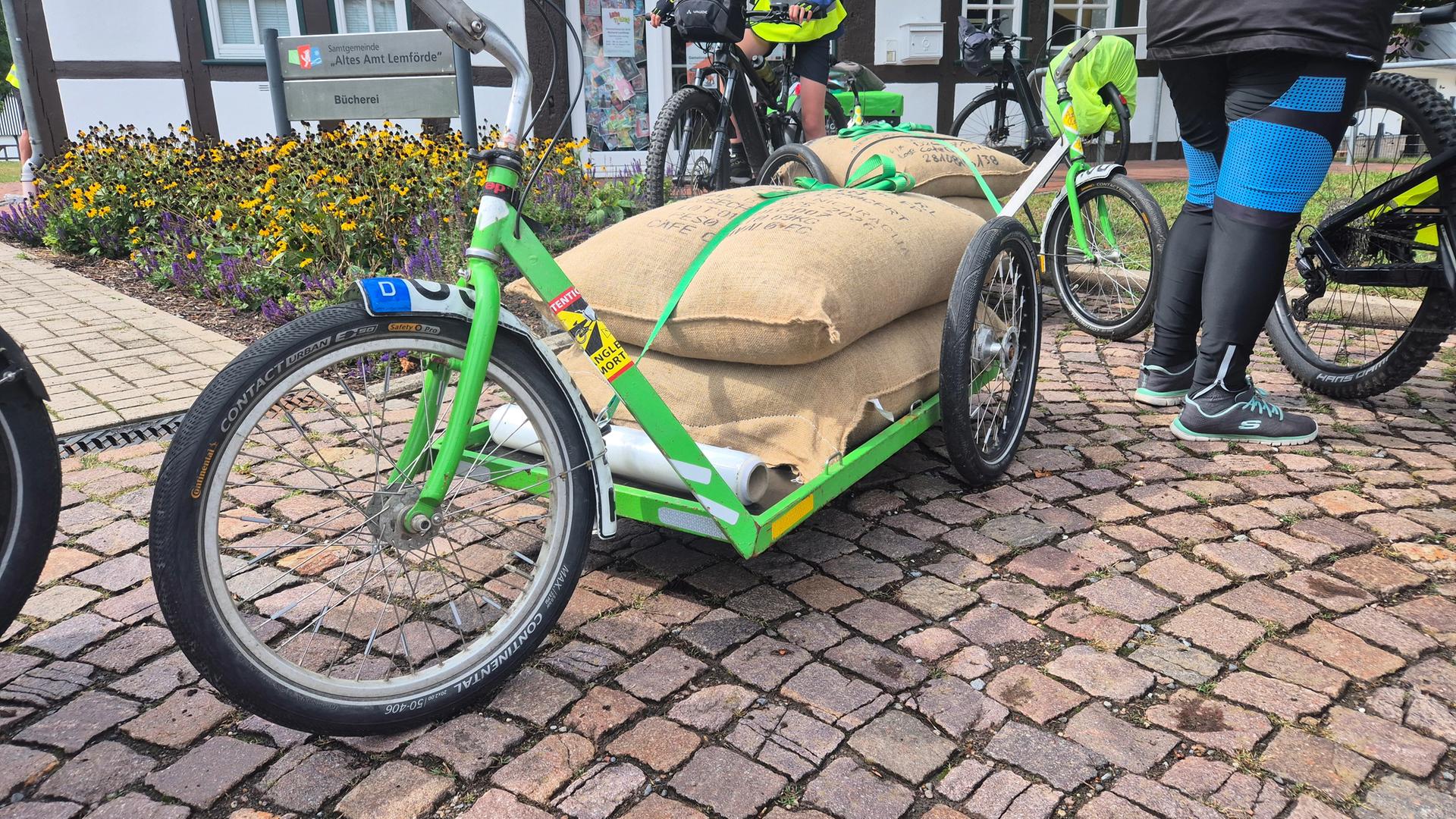 Schüler auf Tour: Unterwegs mit selbstgebauten Lastenradanhängern