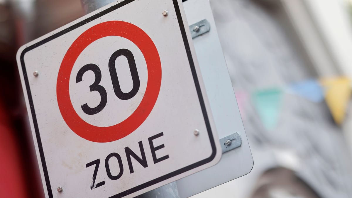 Zu schnell in der 30er-Zone: Diese Details entscheiden über die Strafe
