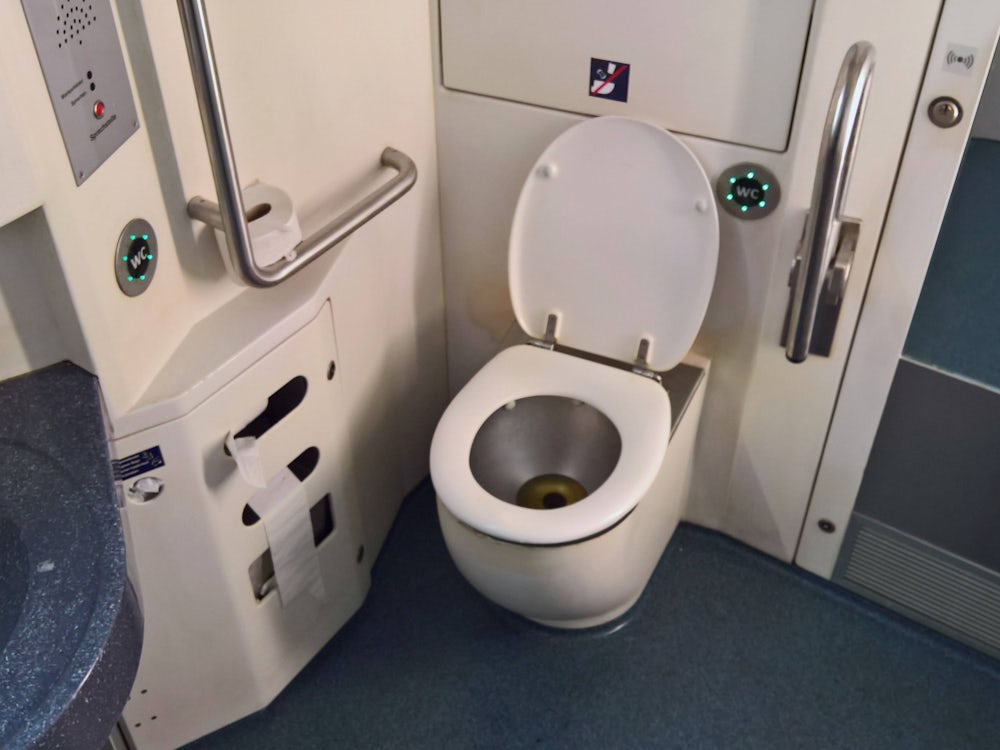 Missstände bei der Bahn: Warum Toiletten in Regionalzügen oft ausfallen