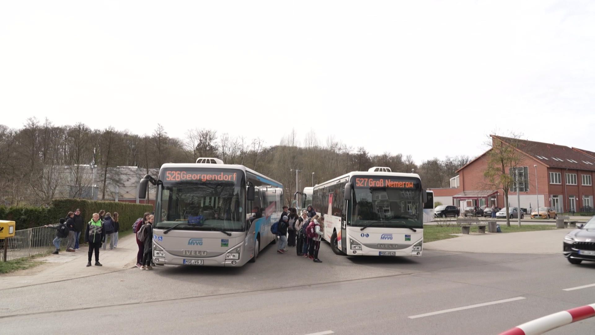Neubrandenburger Schüler fahren mit Deutschlandticket