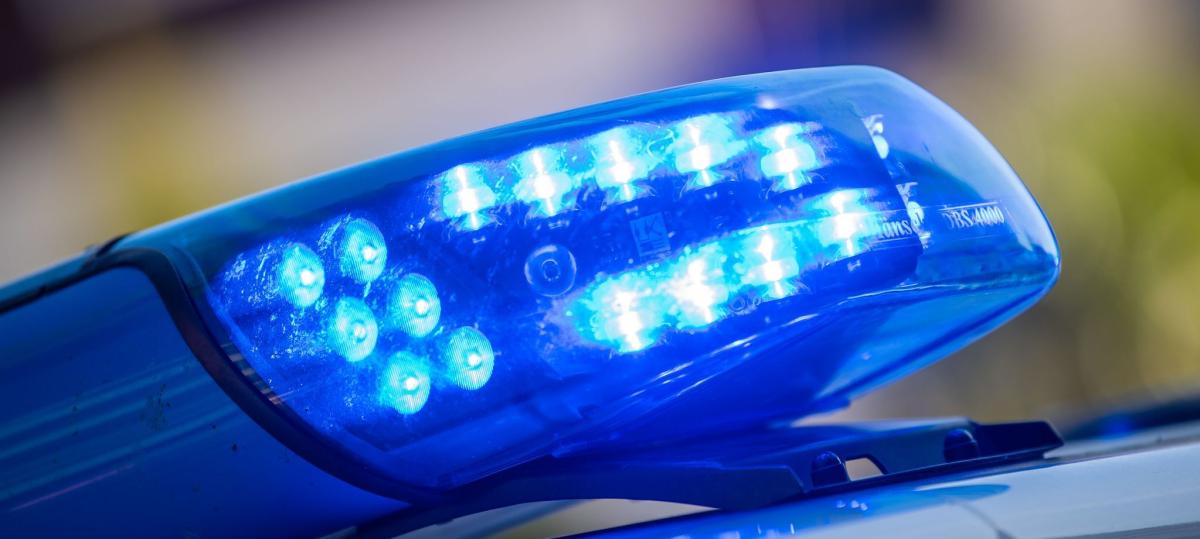 Radfahrer in Schrobenhausen gestreift – Autofahrer flüchtet nach Unfall