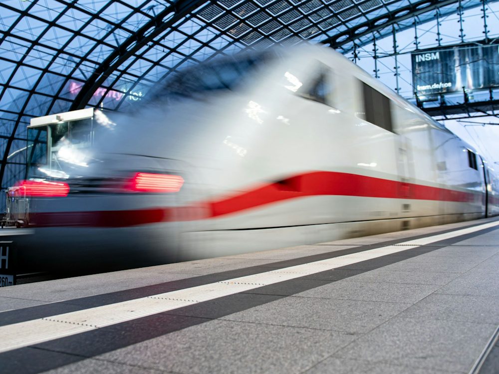Reisen: Deutsche Bahn bietet Familienticket dauerhaft an