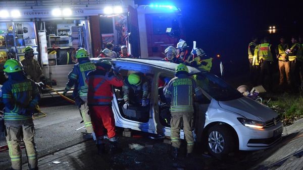 Tödlicher Crash auf A21 vor Gericht: Raser muss 150 Sozialstunden leisten