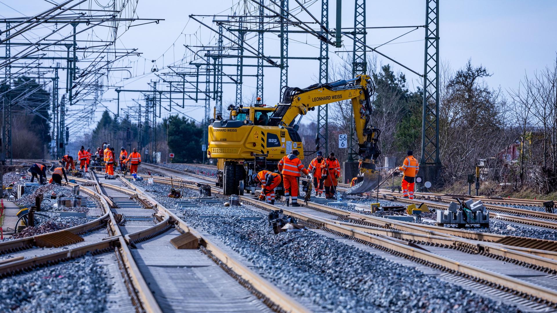 Bahn-Sanierung: Verkehrsministerium legt "Infraplan" vor