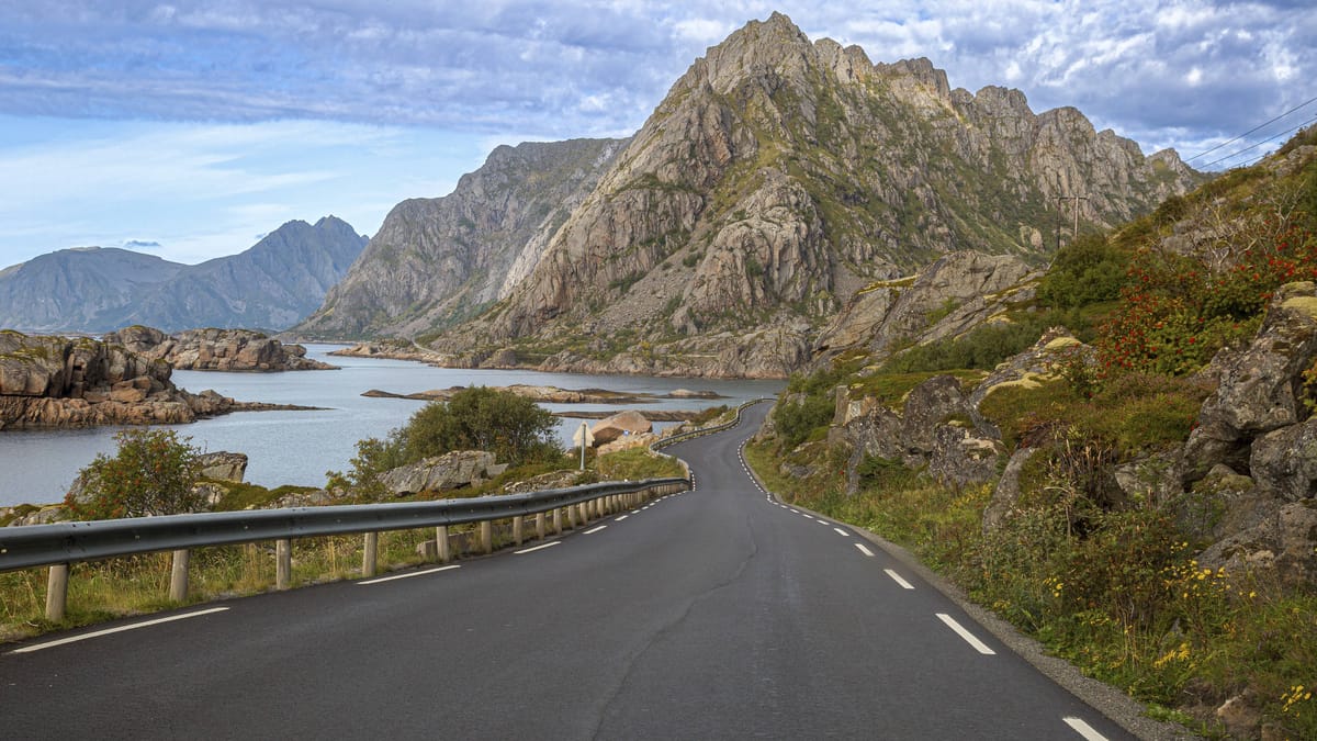 Deutscher wegen Raserei auf den Lofoten zu Haft verurteilt