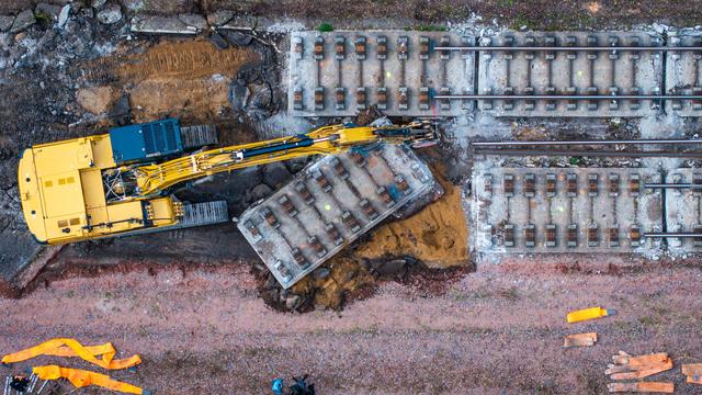 Deutsche Bahn: Sanierung der Bahnstrecke Hamburg–Berlin dauert länger als geplant