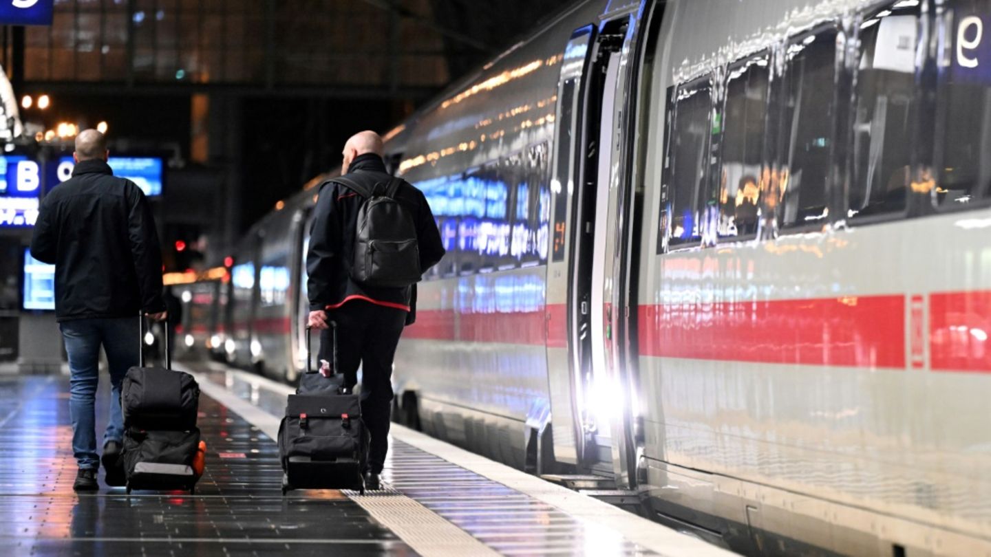 Hamburg-Berlin: Bahn weist Kritik von Ländern wegen Sanierungsverzögerung zurück