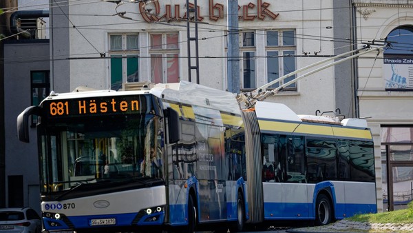 Solinger O-Bus droht das Aus – Stadtrat soll über Umstieg entscheiden