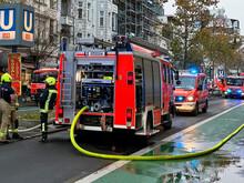 Erst nach 19 Minuten war die Feuerwehr da : Interne Protokolle zeigen, was beim Brand im Berliner U-Bahnhof Schloßstraße schief ging