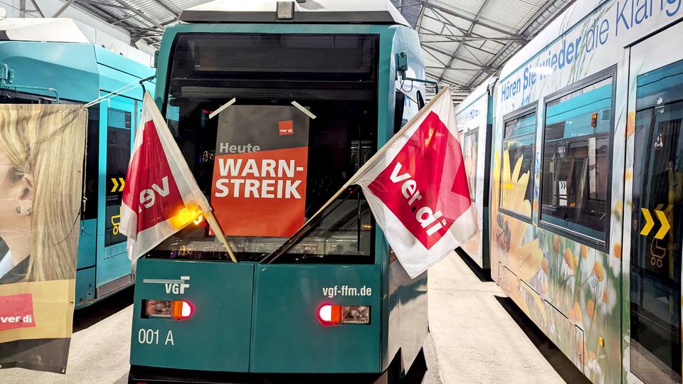 Schwerpunkt in Frankfurt: Verdi kündigt Streik für Donnerstag im Nahverkehr an