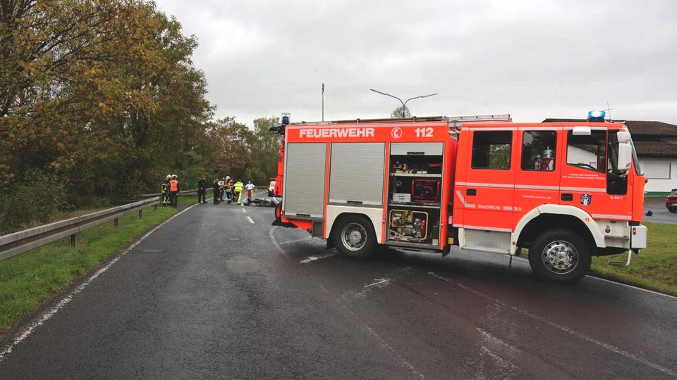 Unfälle in Steinau und Frankfurt: Motorradfahrerin und Radfahrer tot