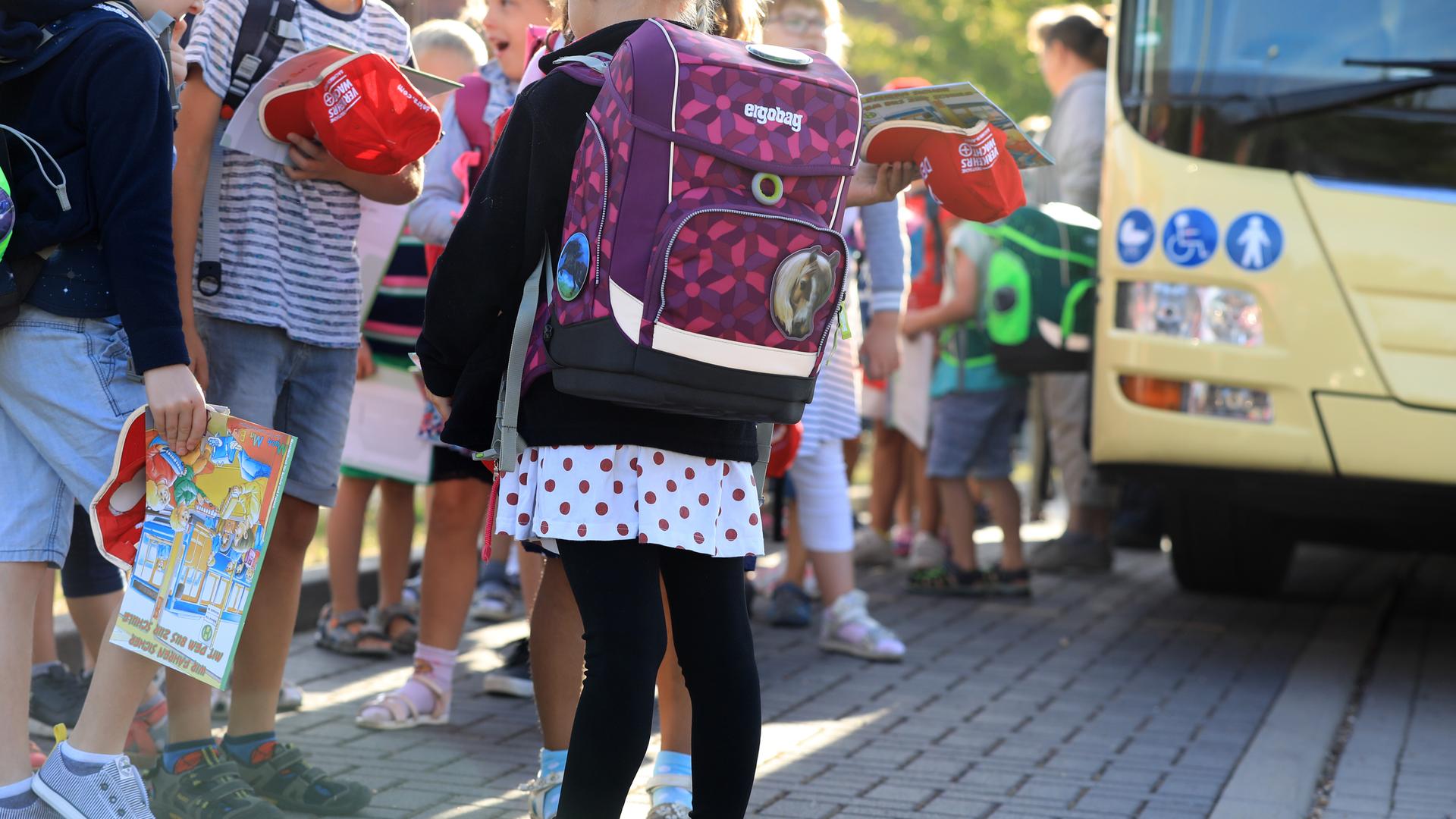 Von Drängeln bis zu Sachschäden: Immer mehr Probleme im Schulbus