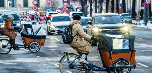 Auto, Fahrrad, Bahn: Wie Frauen als Verkehrsteilnehmerinnen zweiter Klasse behandelt werden