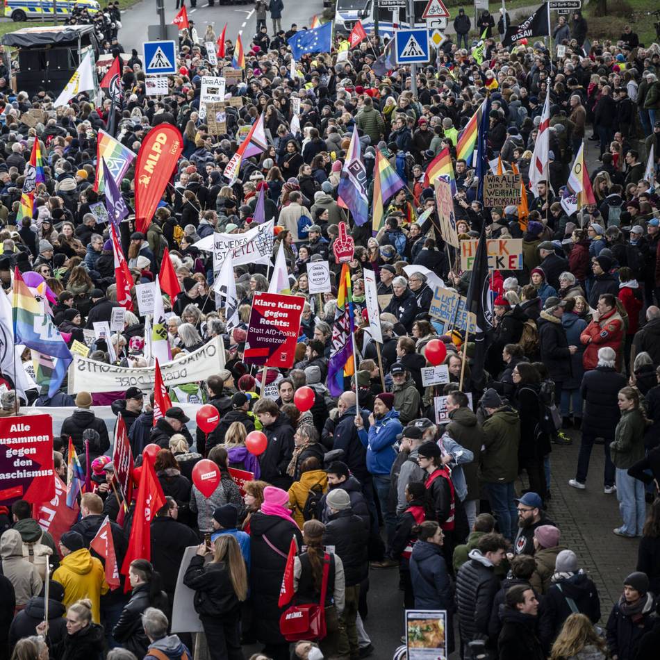 AfD-Veranstaltung in Garath: Breites Bündnis protestiert gegen Björn Höcke in Düsseldorf