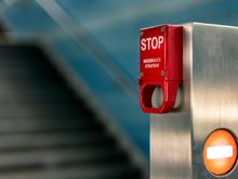 „Ich bin vor anderen ein Held, wenn ich so was mache“: Ein Kriminalpsychologe über Täter, die Menschen eine Treppe hinunterstoßen