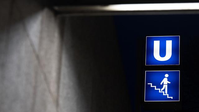 U-Bahn: Betrunkener will durch U-Bahn-Tunnel in München laufen