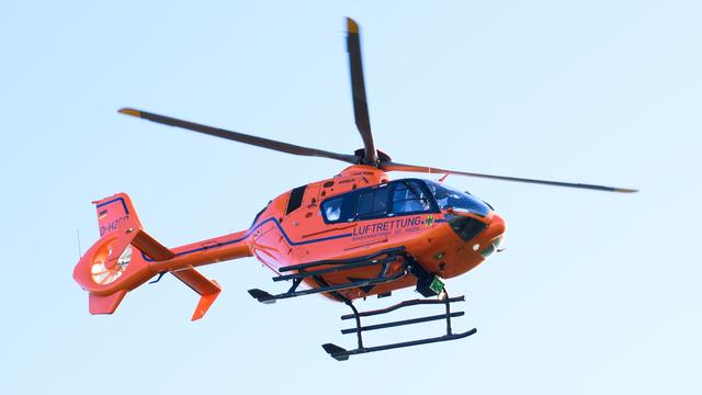 Tödlicher Unfall: Frontalzusammenstoß mit Linienbus - Autofahrer stirbt