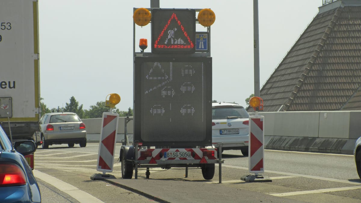 Berlin: Arbeiten an der A100 – tagelange Staugefahr am Innsbrucker Platz
