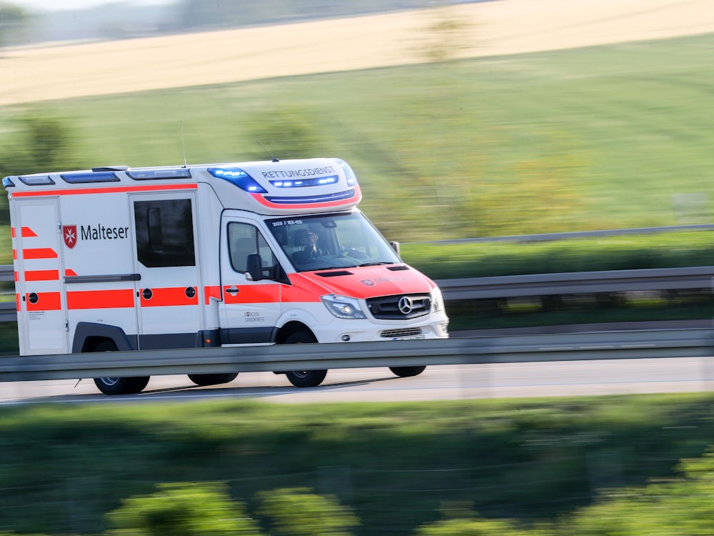 Münchner Straße in Grafing: Radlerin bei Unfall verletzt