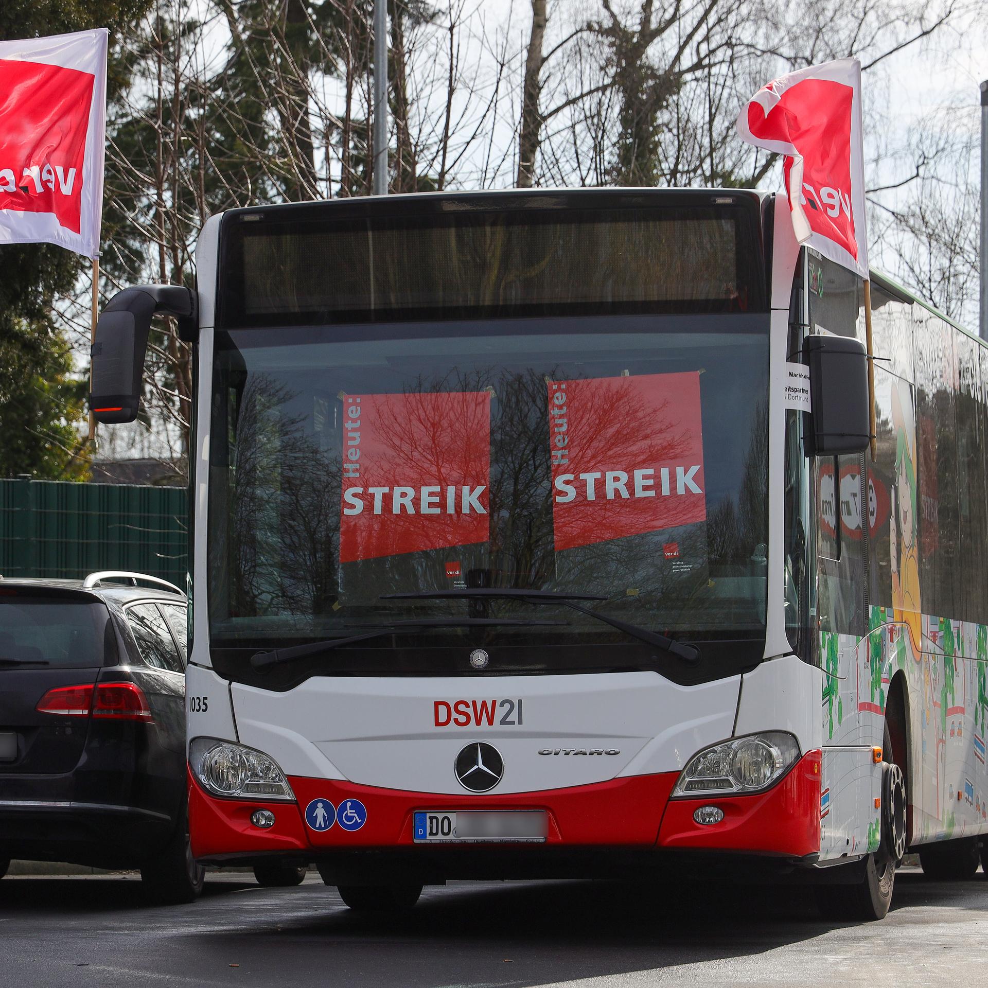 Tarifverhandlungen - Verdi ruft für Donnerstag in mehreren Bundesländern zu Warnstreiks im Öffenlichen Nahverkehr auf