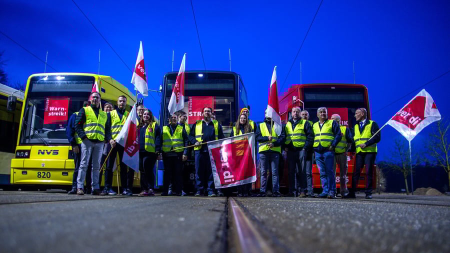 Tarifverhandlungen: Verdi ruft zu ÖPNV-Warnstreiks in mehreren Bundesländern auf