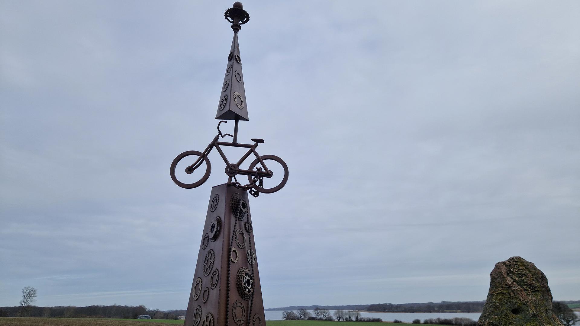 Selfie-Station aus Fahrradschrott bei Ulsnis eröffnet