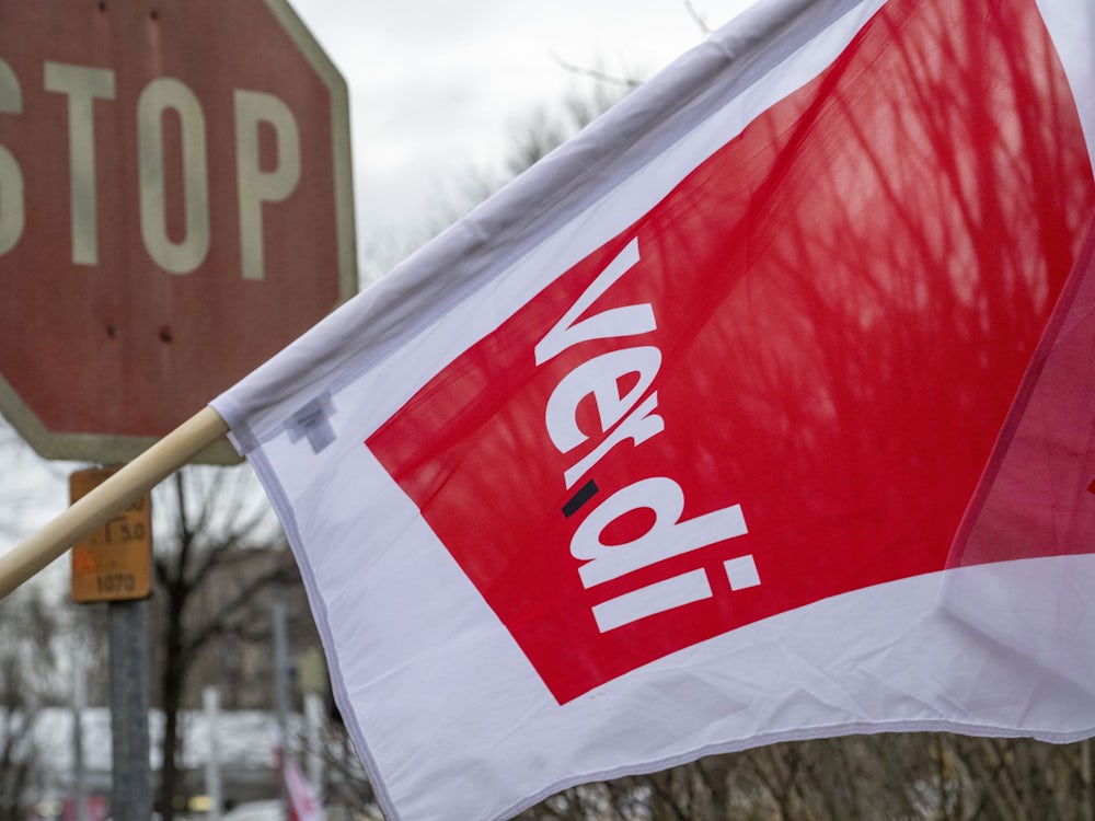 Nahverkehr: Warnstreiks dauern in einigen bayerischen Städten an