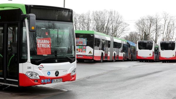 Noch ein Warnstreik: Montag bleiben in Bottrop erneut viele Busse stehen