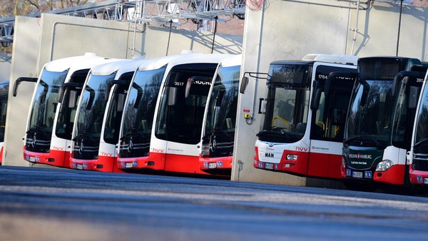 Streik bei der Hochbahn: Neue Taktung im Notbetrieb auf einigen Buslinien