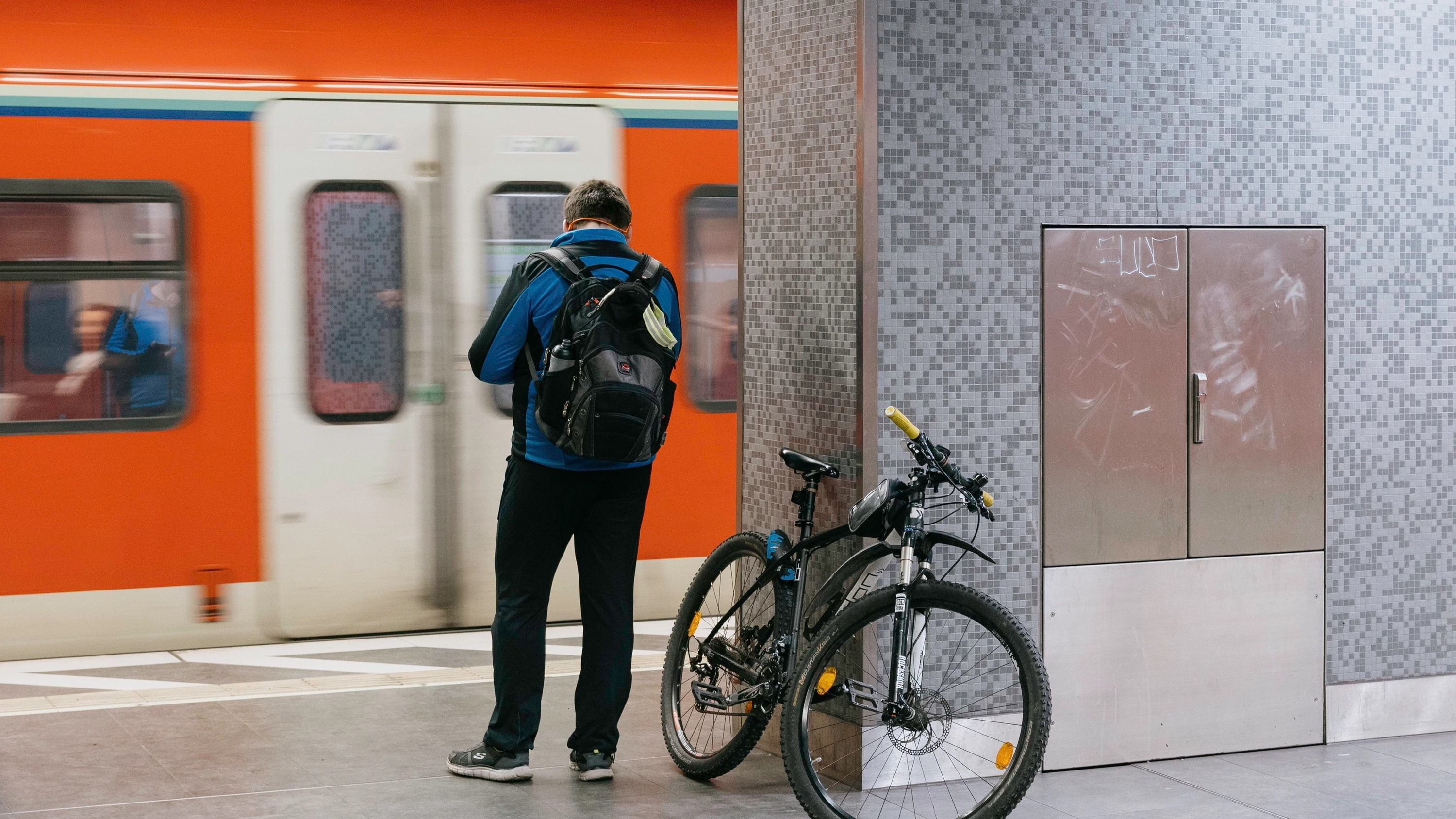 Rhein-Main-Liveblog: Störungen im S-Bahn-Verkehr wegen Rauch im Tunnel