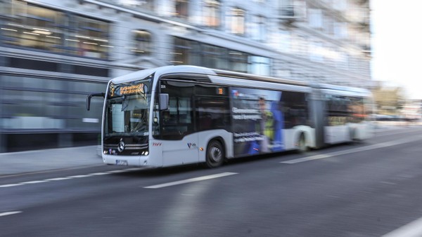 Hamburg-Takt: Nun streitet die Politik über das Versprechen des Bürgermeisters