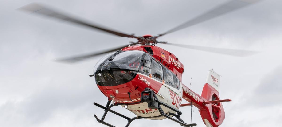 Schwerer Unfall im Landkreis Günzburg: 65-jähriger Radfahrer stirbt noch vor Ort