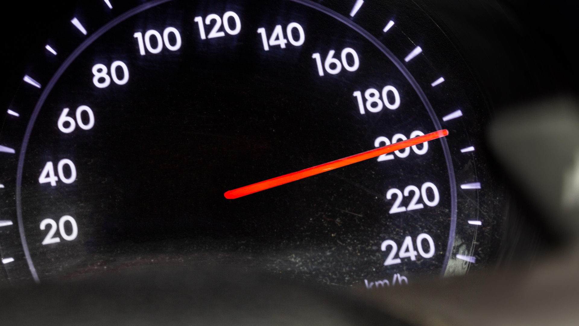 ++ Raserprozess in Zweibrücken ++ Terminal 3 am Flughafen Frankfurt öffnet ++ Anmelderekord für Mainzer Halbmarathon ++