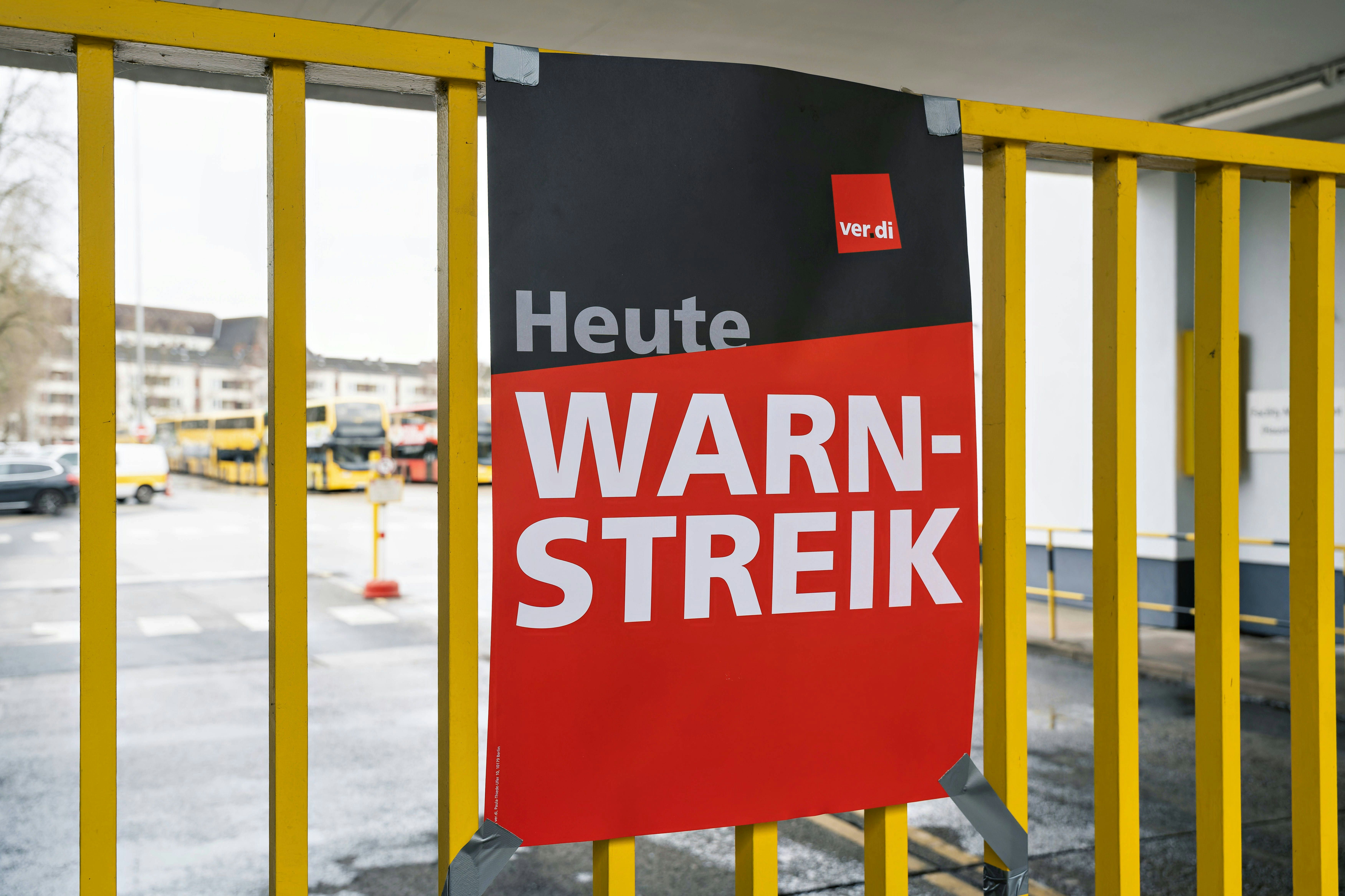 Erste Bilanz des Warnstreiks im Nahverkehr: Kaum Stau in Berlin, aber Fronten weiter verhärtet