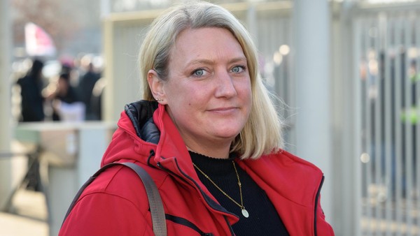 Darum hat Ruhrbahn-Fahrerin Carina Otten (36) am Warnstreik teilgenommen