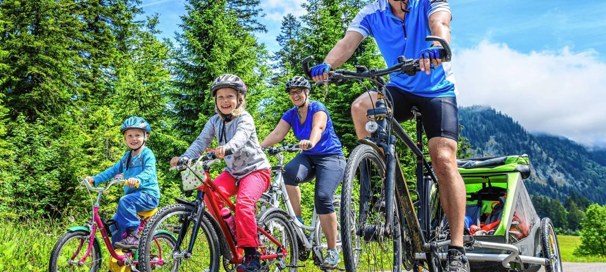 So gelingt eine Radtour mit Kindern: Was der ADFC im Frühjahr Eltern bei der Planung rät