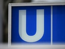 Unfälle: Mann stürzt auf U-Bahngleise und stirbt