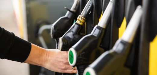Tankrabatt: Diesel und Benzin müssten laut ADAC drei Cent günstiger sein