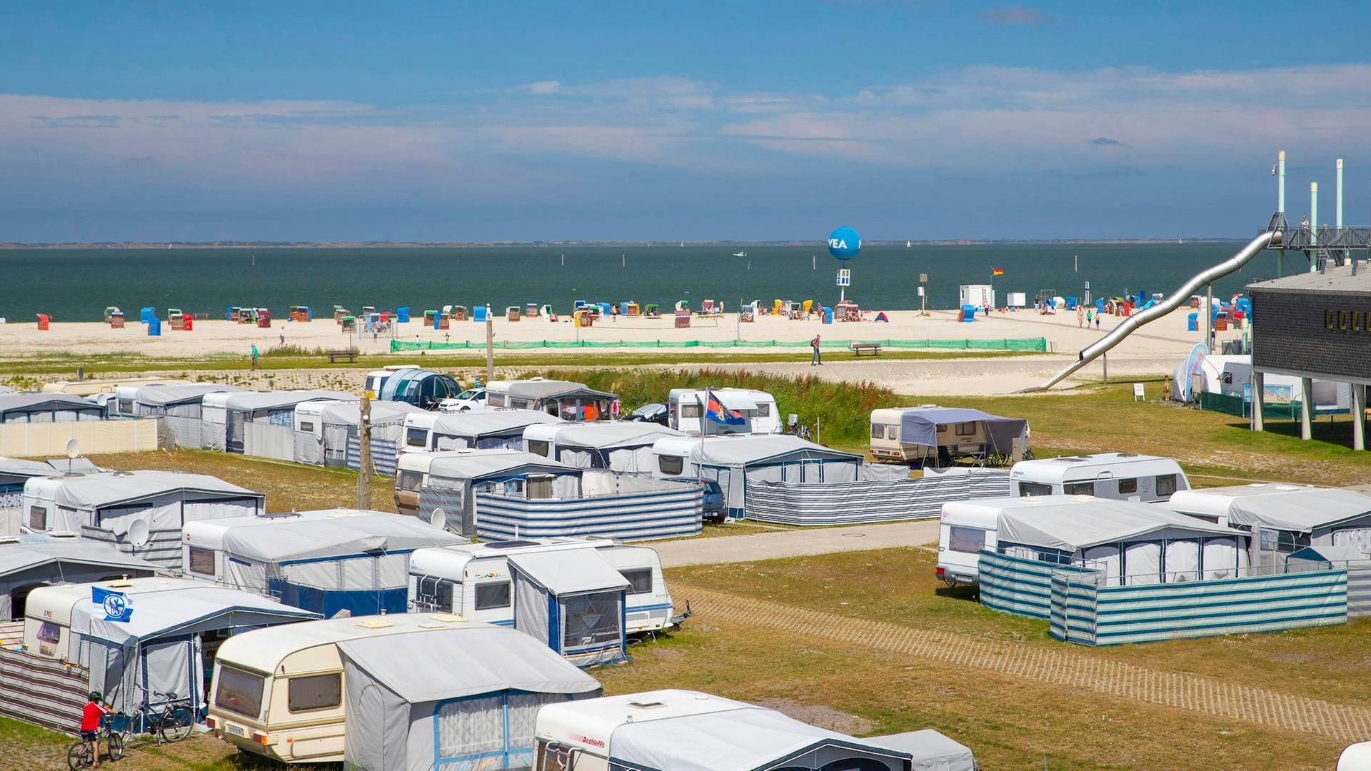 Campen an der Küste? An der Nordsee ist das relativ günstig möglich