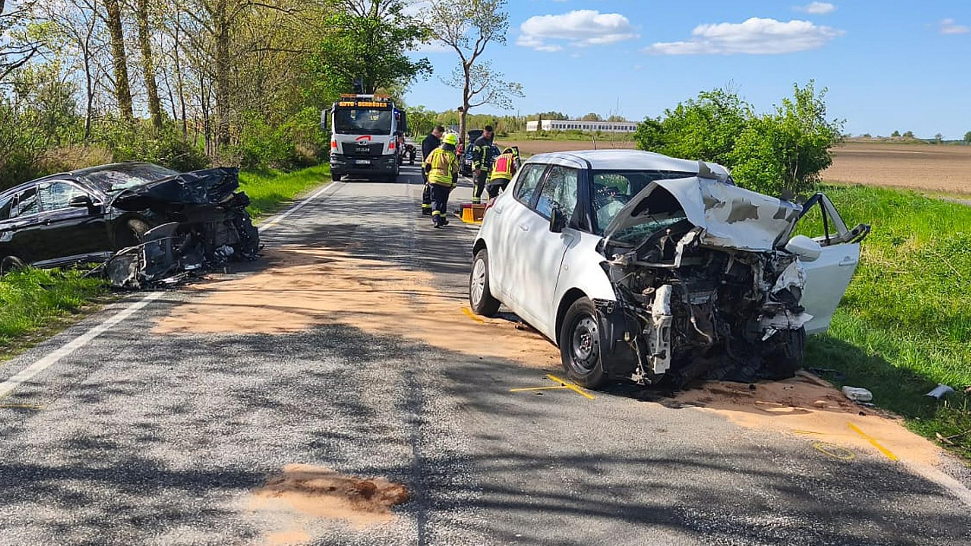 Tödlicher Unfall bei Ziesendorf: Frau gerät in Gegenverkehr