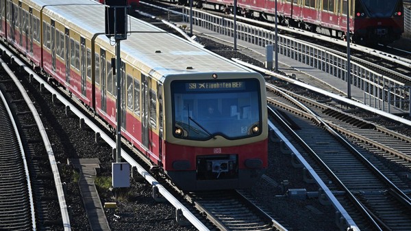 Störungen bei der Berliner S-Bahn: Hier müssen Fahrgäste Geduld haben