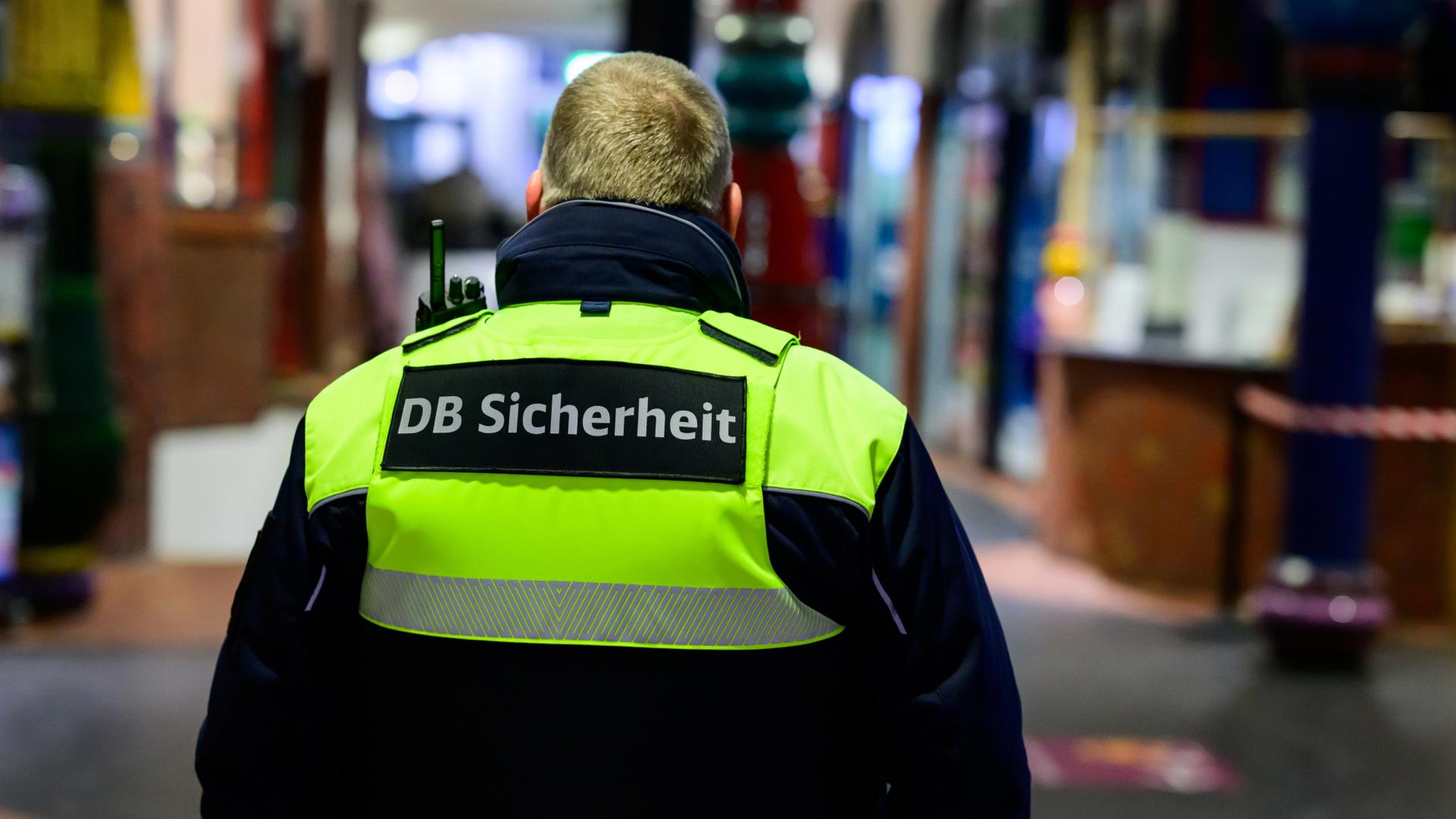 Bahn beruft nach Tod von Zugbegleiter Sicherheitsgipfel ein