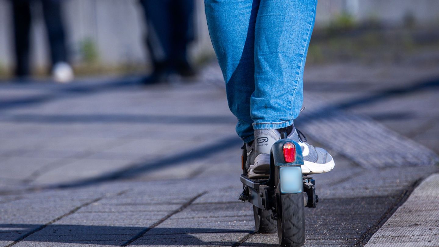 Tödliche Kollision: Jugendlicher stirbt nach E-Scooter-Unfall