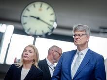 Deutschlands marode Bahn: Verkehrsminister Schnieder muss den Zugverkehr neu ordnen
